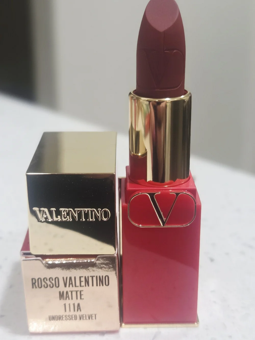 Valentino Rosso Valentino Matte Lipstick - Undressed Velvet 111A (Pink-Brown)